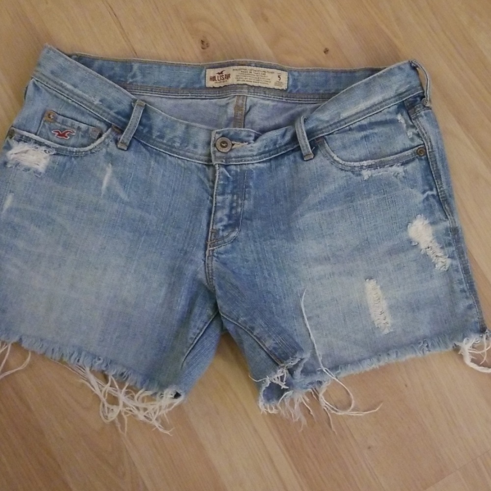 Hollister ripped jean shorts